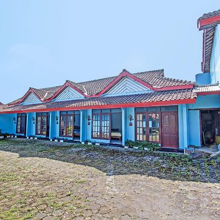 Capital O 91644 Loka Hause Ξενοδοχείο Salatiga Εξωτερικό φωτογραφία