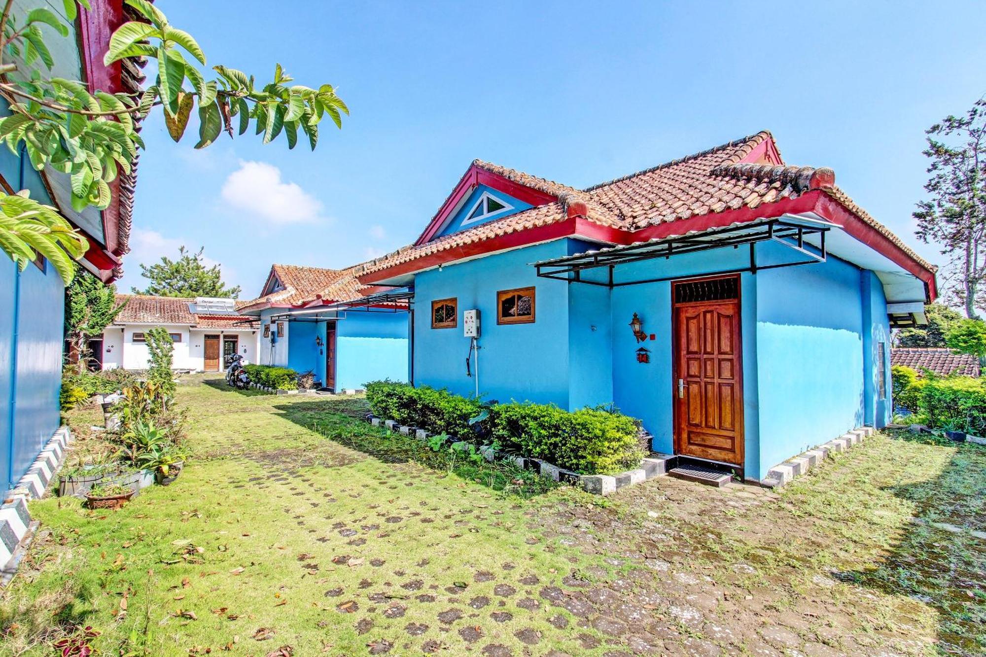 Capital O 91644 Loka Hause Ξενοδοχείο Salatiga Εξωτερικό φωτογραφία